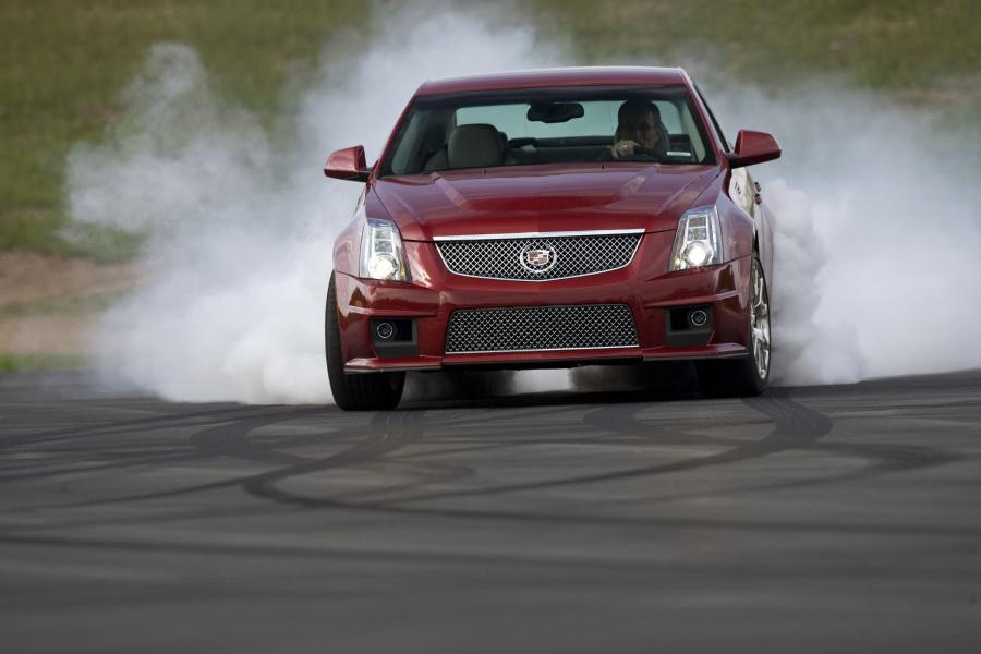  Cadillac CTS-V Coupe 2010 года  (фото 67 из 315)